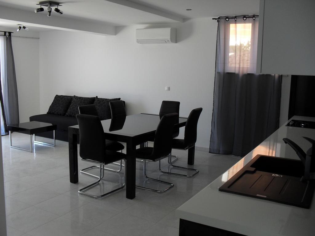 Apartments Govic 프리모스턴 객실 사진