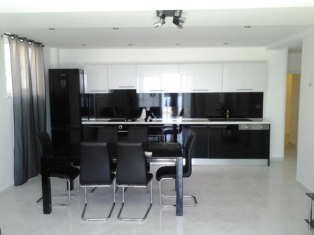 Apartments Govic 프리모스턴 객실 사진